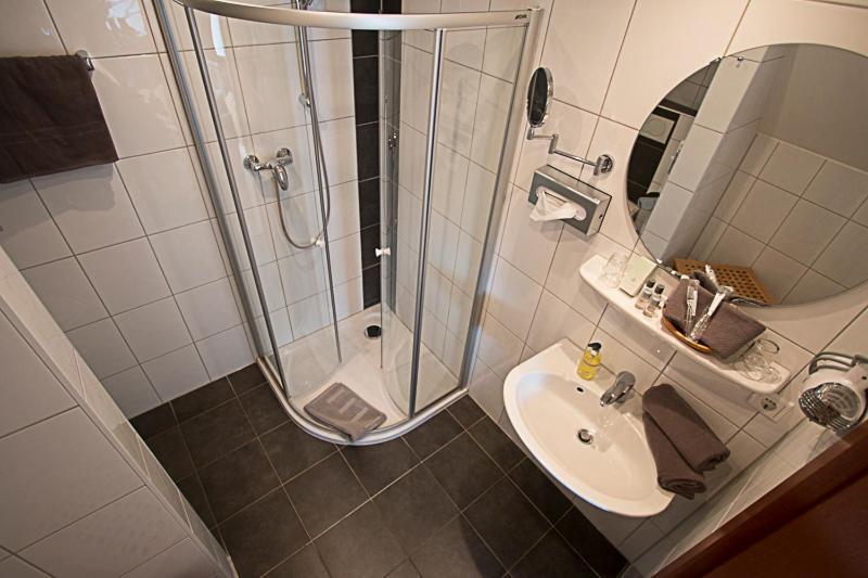 Hotel Weilerhof Dormagen Buitenkant foto